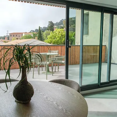 Les Du Parc - D'exception Au Dernier Etage Avec Grande Terrasse Vue De 2 Face Au Parc Simone Veil A 2 Minutes Des Halles Sète